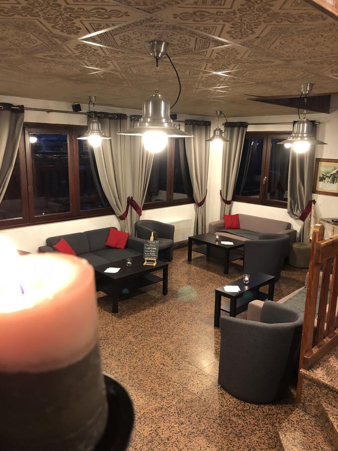 Hotel Les Trappeurs Лез-Ор Экстерьер фото
