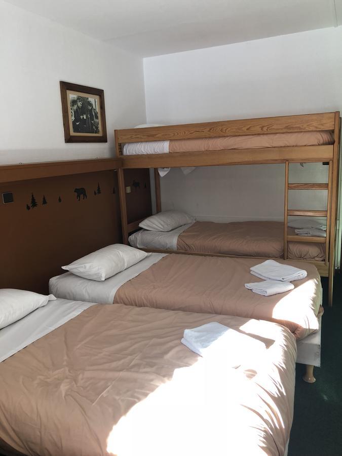 Hotel Les Trappeurs Лез-Ор Экстерьер фото
